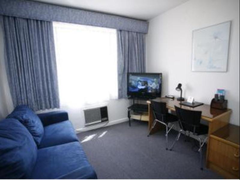Park Squire Motor Inn & Serviced Apartments Мельбурн Экстерьер фото