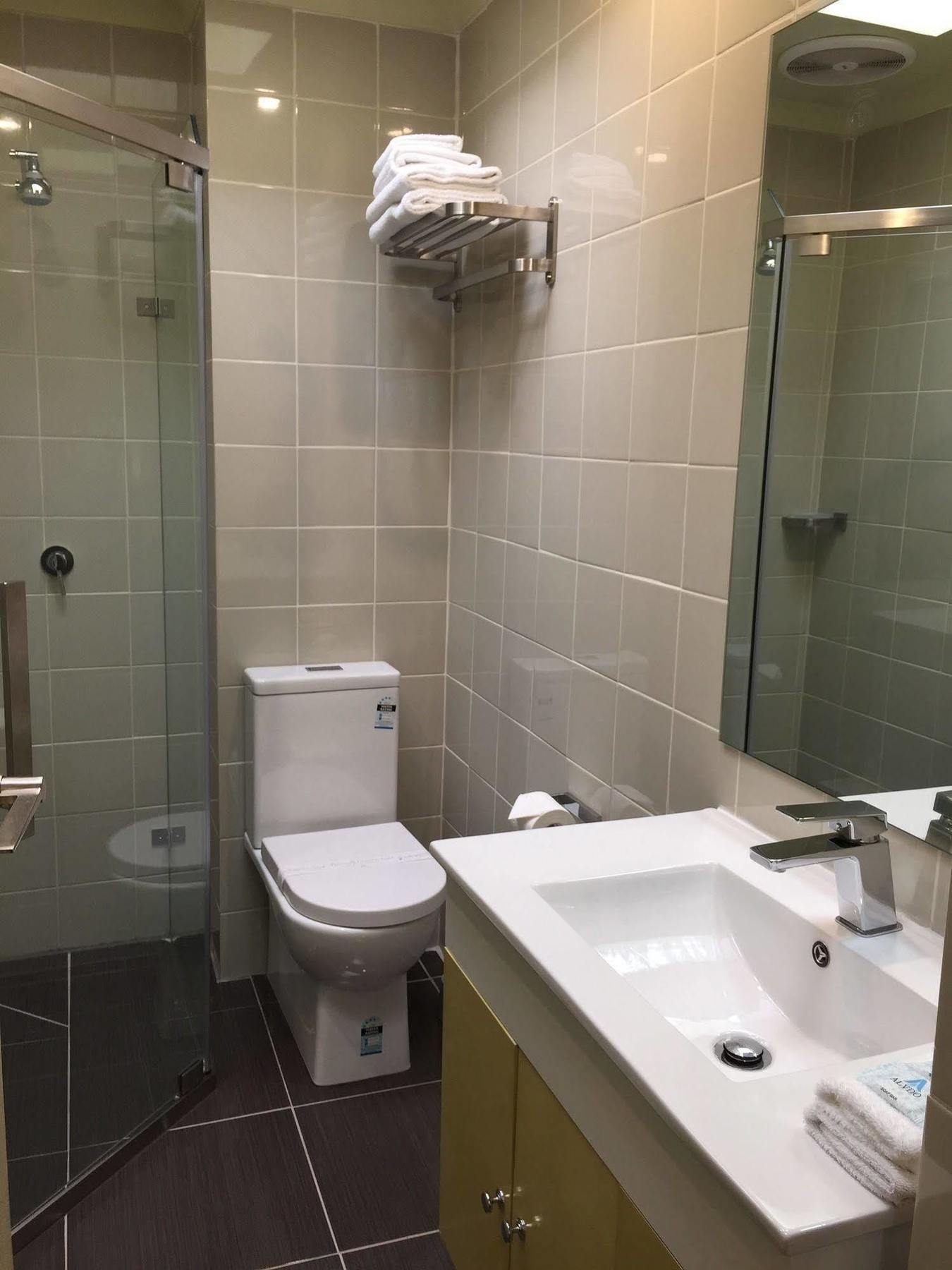 Park Squire Motor Inn & Serviced Apartments Мельбурн Экстерьер фото