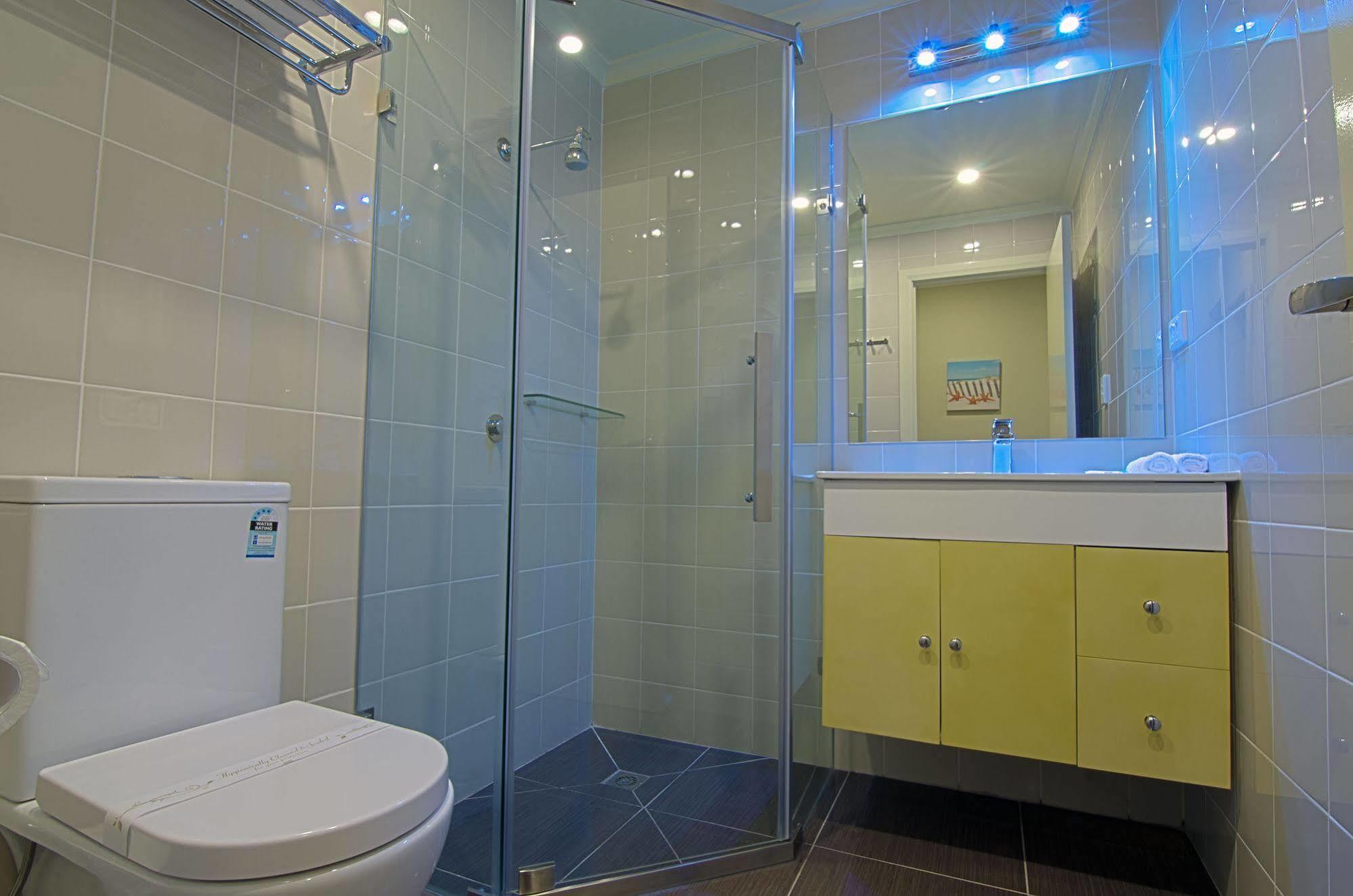 Park Squire Motor Inn & Serviced Apartments Мельбурн Экстерьер фото